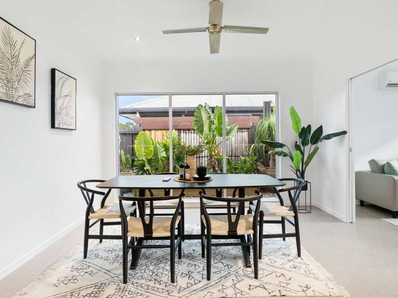 6 Pambula Close, Kewarra Beach QLD 4879