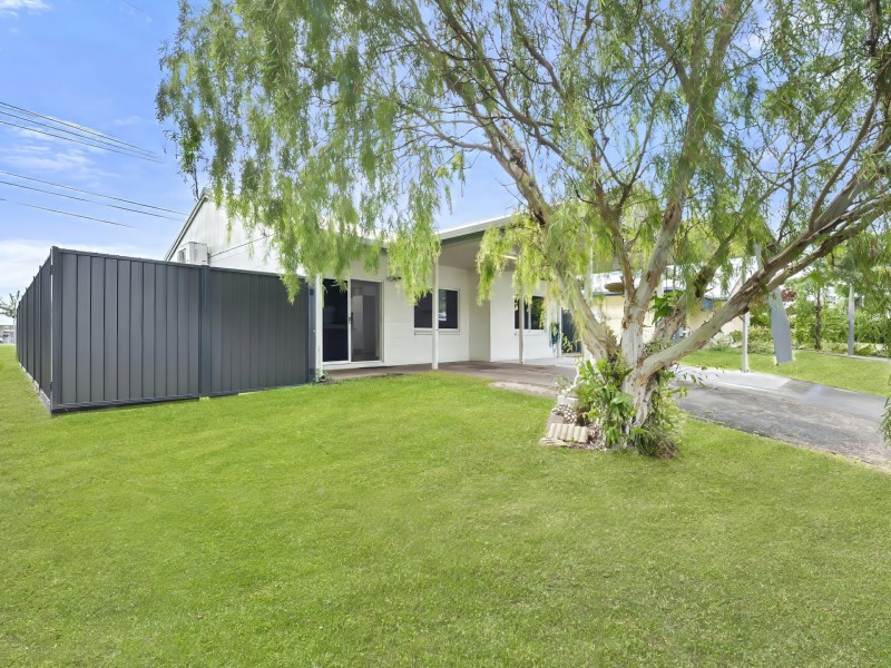 17/2-6 Lake Placid Road, Caravonica QLD 4878