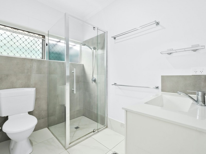 17/2-6 Lake Placid Road, Caravonica QLD 4878