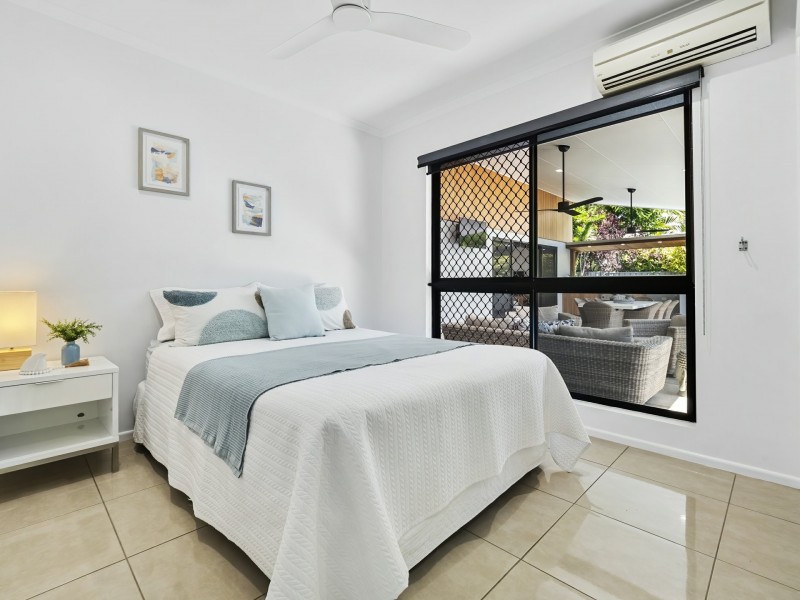 2 Ribbon Close, Clifton Beach QLD 4879