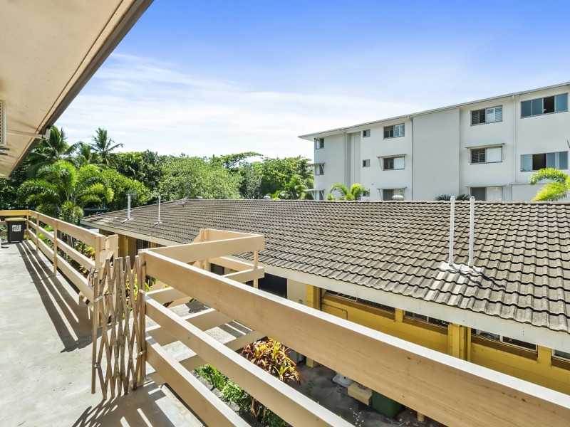 5/49 Sims Esplanade, Yorkeys Knob QLD 4878