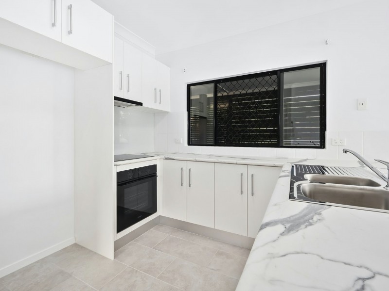 112/2-6 Lake Placid Road, Caravonica QLD 4878