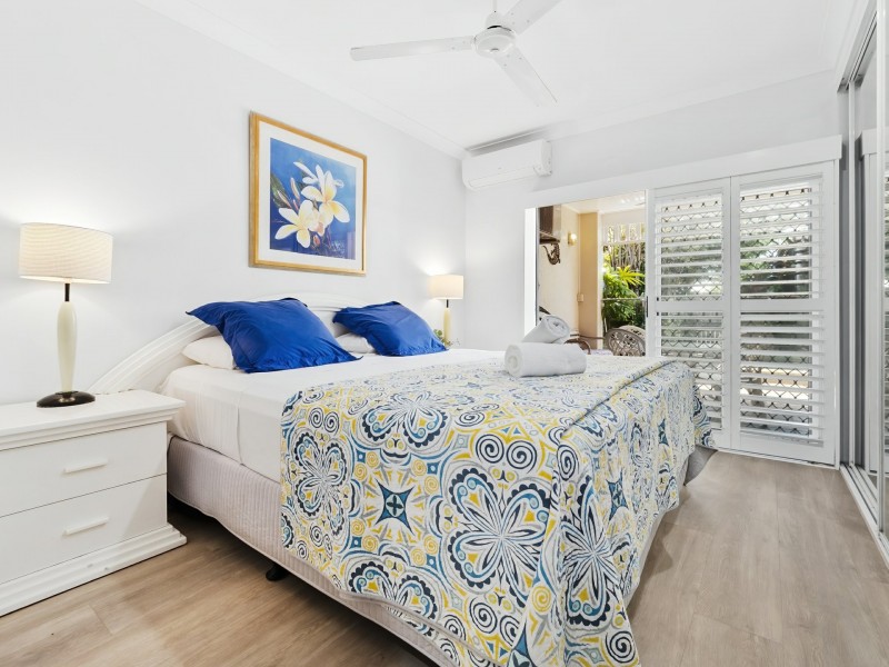 6/24 Warren Street, Palm Cove QLD 4879