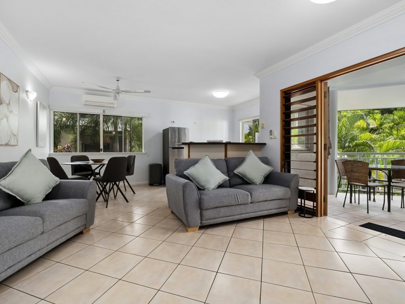 8/30 Oliva St, Palm Cove QLD 4879