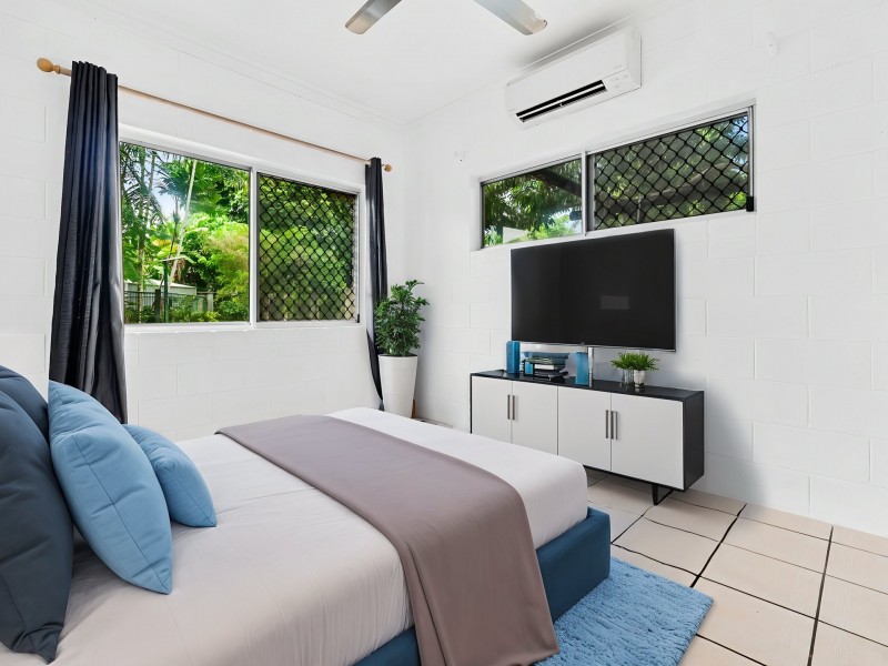 7 Tudor Close, Trinity Park QLD 4879