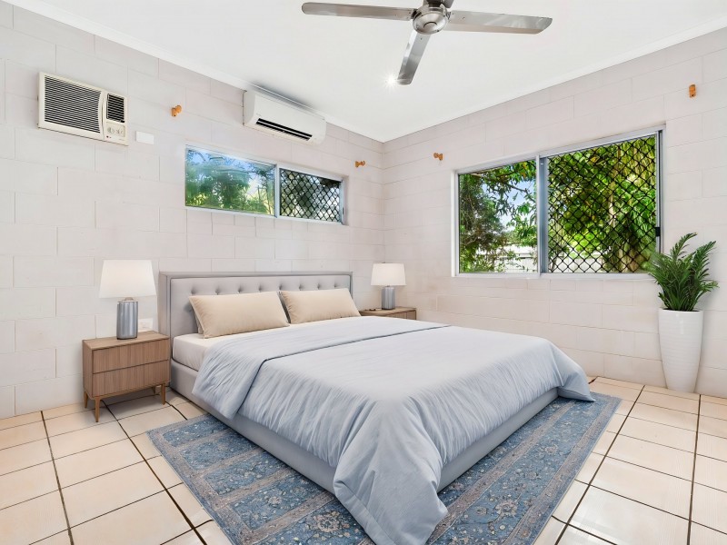 7 Tudor Close, Trinity Park QLD 4879