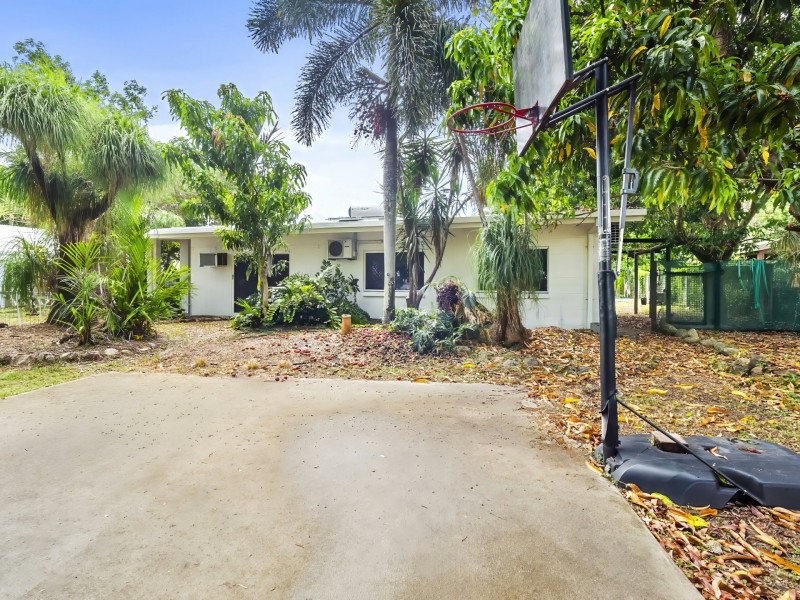 7 Tudor Close, Trinity Park QLD 4879