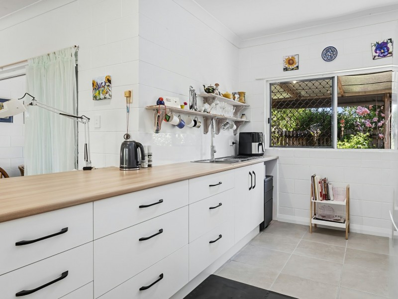 63/2-6 Lake Placid Road, Caravonica QLD 4878