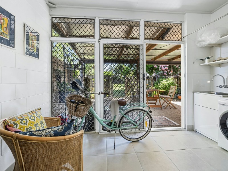 63/2-6 Lake Placid Road, Caravonica QLD 4878