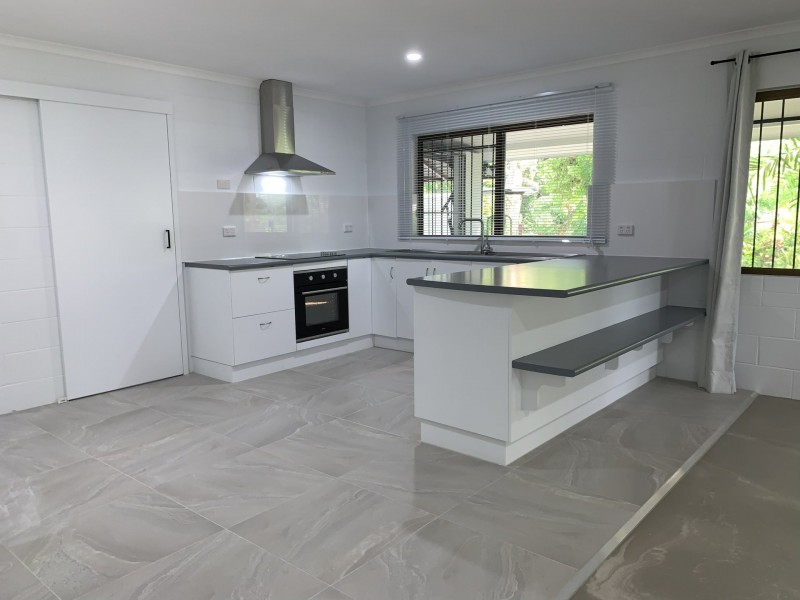 18 Endeavour Road, Clifton Beach QLD 4879