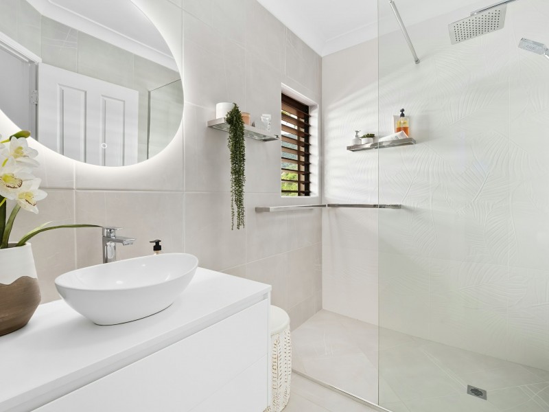 1/71-73 Cedar Road, Palm Cove QLD 4879