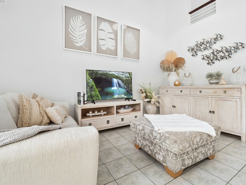 1/71-73 Cedar Road, Palm Cove QLD 4879