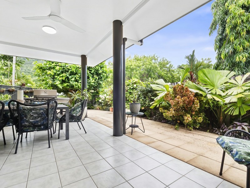 1/71-73 Cedar Road, Palm Cove QLD 4879