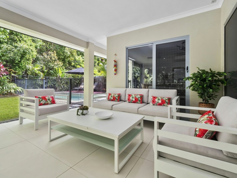 24 Muller Street, Palm Cove QLD 4879