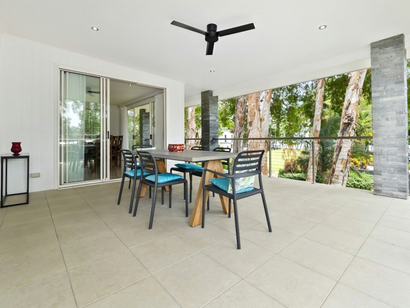 6/109 Upolu Esplanade, Palm Cove QLD 4879