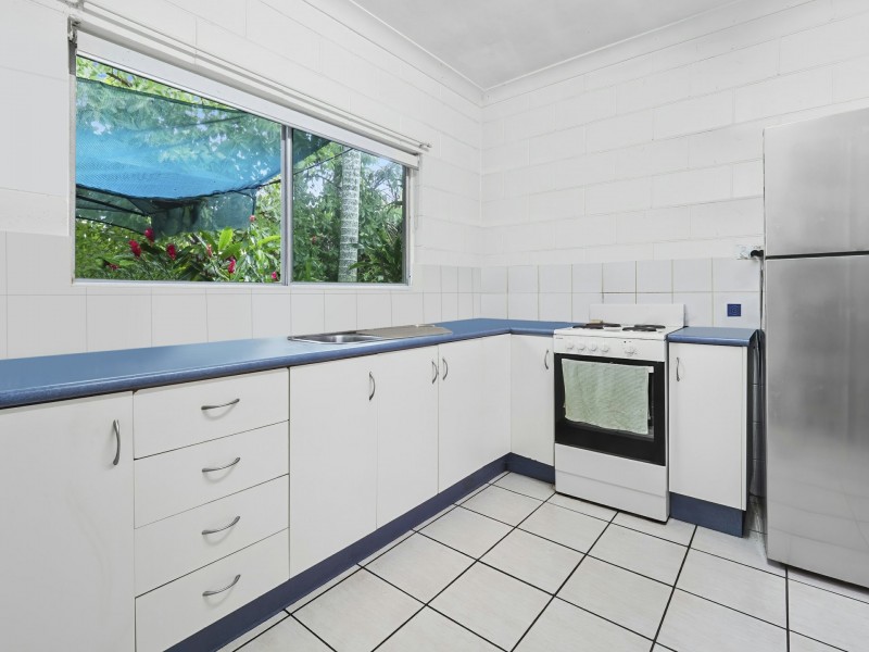 2/2 Carolyn Close, Yorkeys Knob QLD 4878