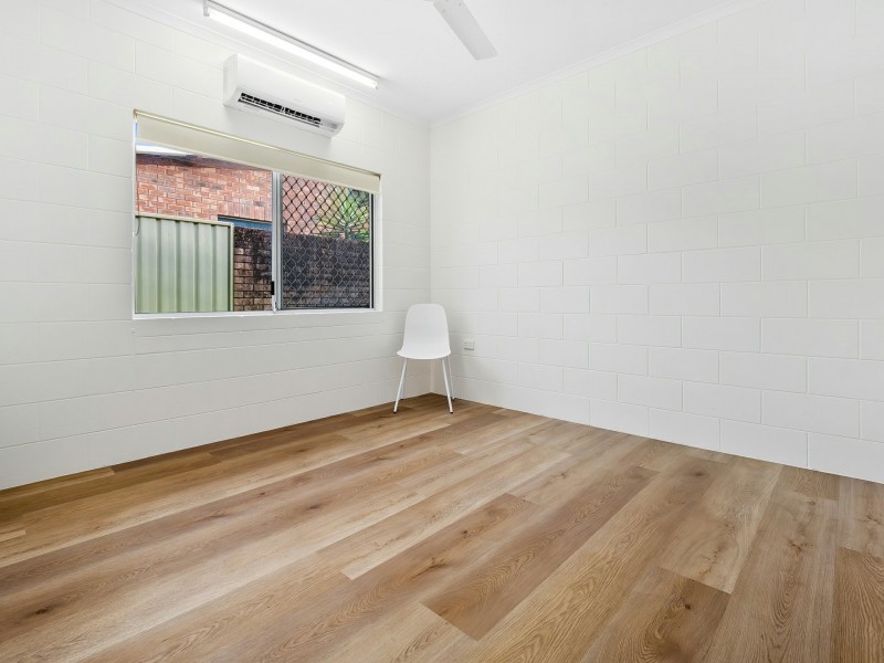 4/14 Palm Street, Holloways Beach QLD 4878