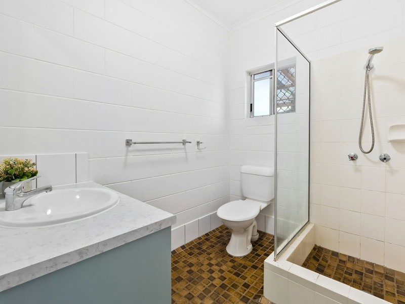 4/14 Palm Street, Holloways Beach QLD 4878