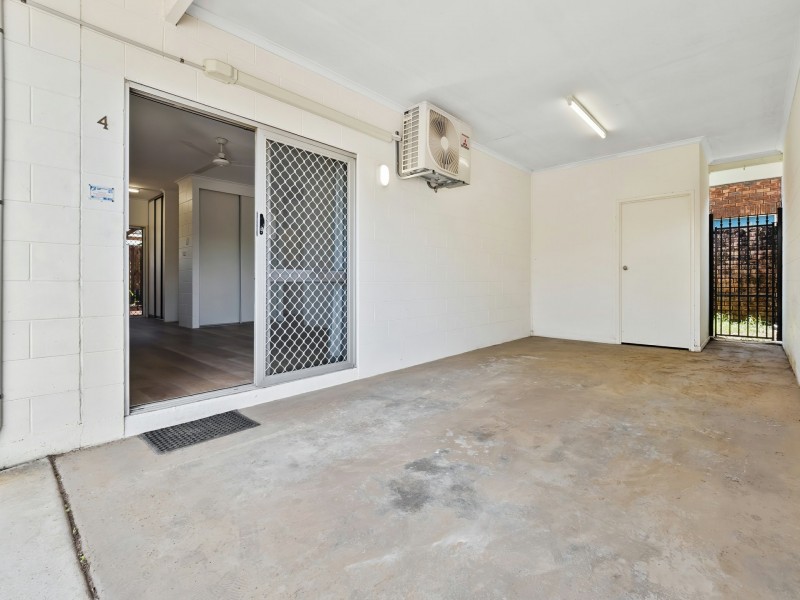 4/14 Palm Street, Holloways Beach QLD 4878