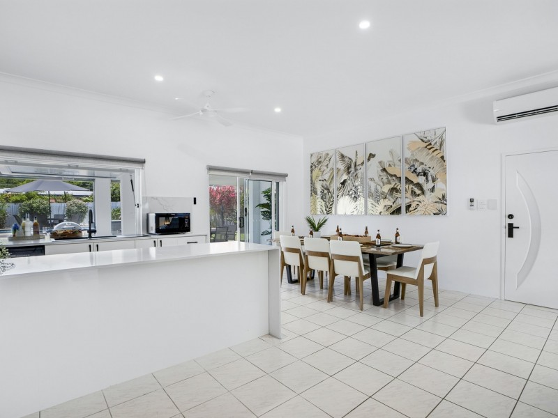 63 Terebra Street, Palm Cove QLD 4879