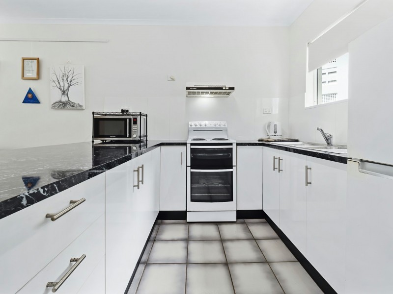 4/1 Ray Street, Yorkeys Knob QLD 4878