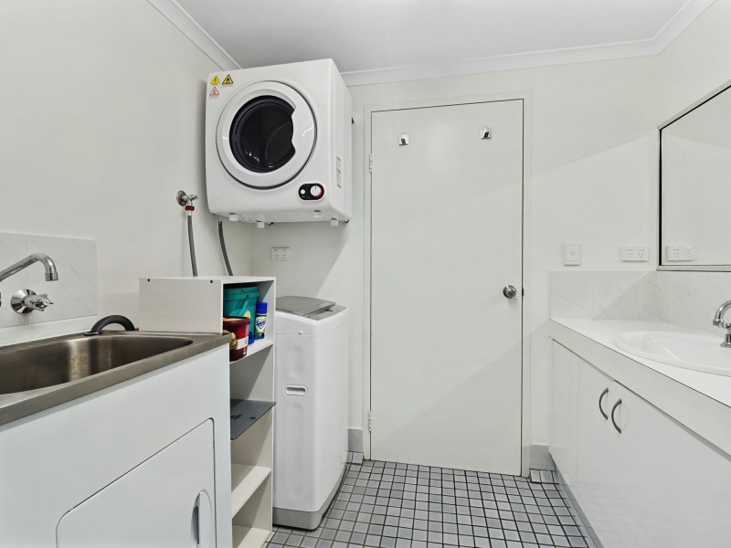 4/1 Ray Street, Yorkeys Knob QLD 4878