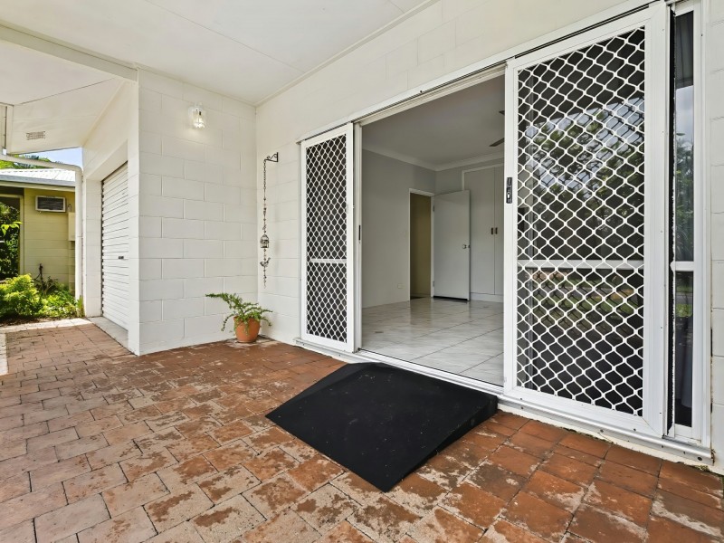 40/2-6 Lake Placid Road, Caravonica QLD 4878