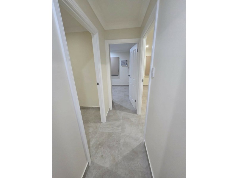 21-23 Oak Street, Holloways Beach QLD 4878