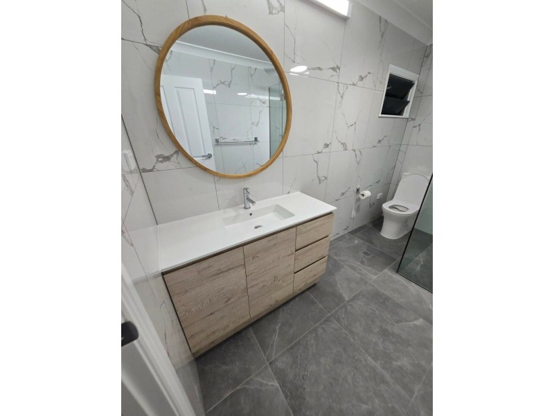 21-23 Oak Street, Holloways Beach QLD 4878