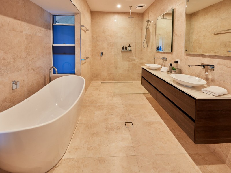 147 Arlington Esplanade, Clifton Beach QLD 4879