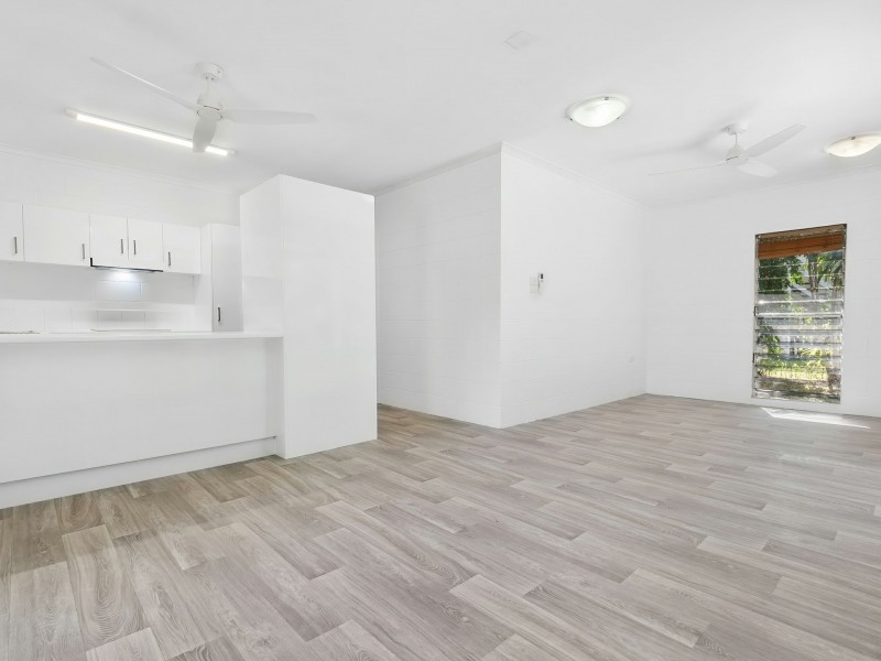 1 Derby Street, Yorkeys Knob QLD 4878