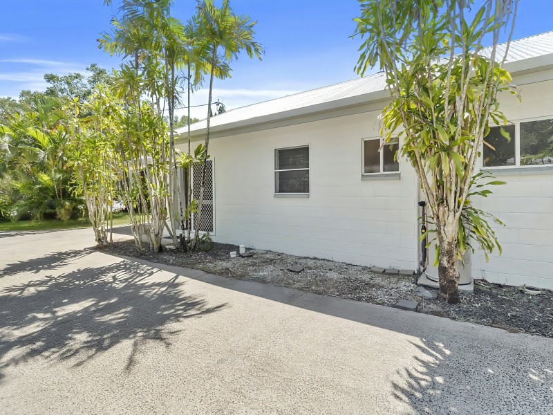 1 Derby Street, Yorkeys Knob QLD 4878