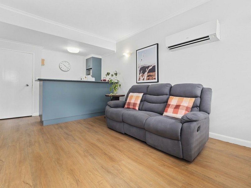 1/101-105 Wattle Street, Yorkeys Knob QLD 4878