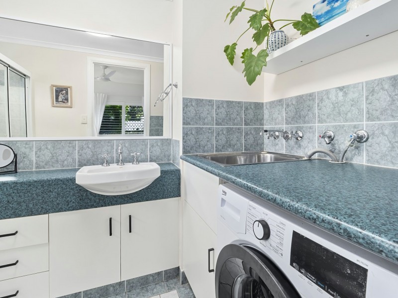 1/101-105 Wattle Street, Yorkeys Knob QLD 4878