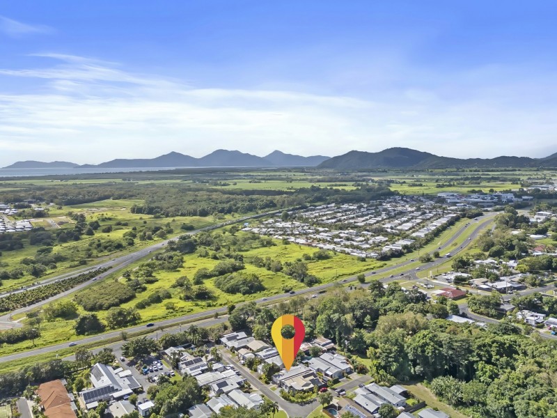 11 Feathertop Close, Smithfield QLD 4878