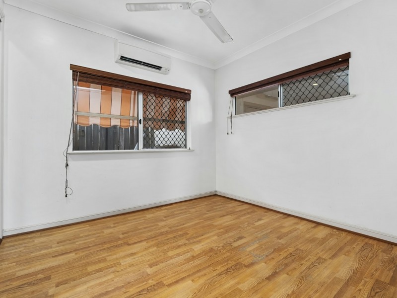 11 Feathertop Close, Smithfield QLD 4878