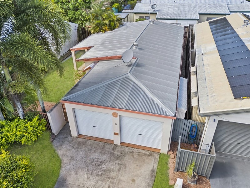 11 Feathertop Close, Smithfield QLD 4878