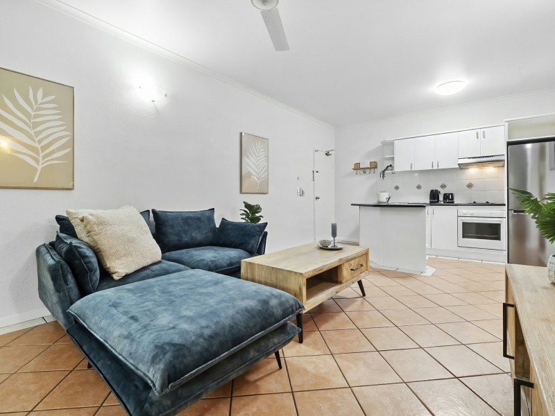 206/6 Triton Street, Palm Cove QLD 4879