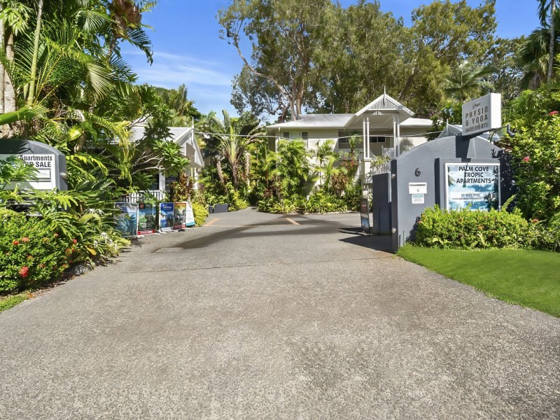 206/6 Triton Street, Palm Cove QLD 4879