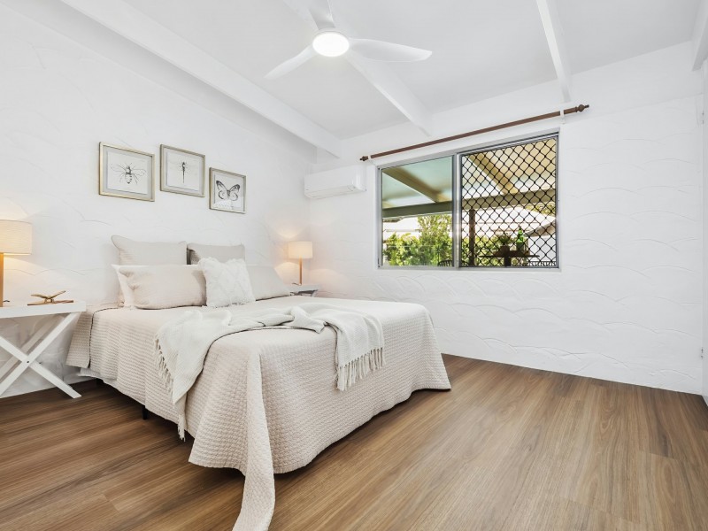 20 Carolyn Close, Yorkeys Knob QLD 4878