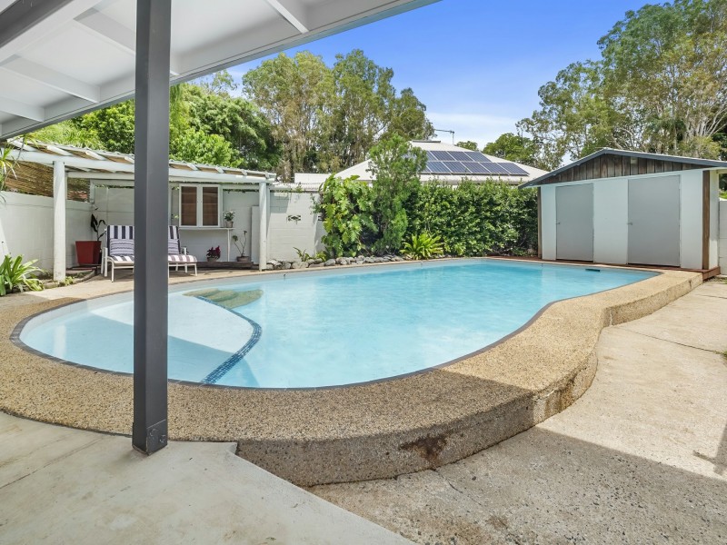 20 Carolyn Close, Yorkeys Knob QLD 4878