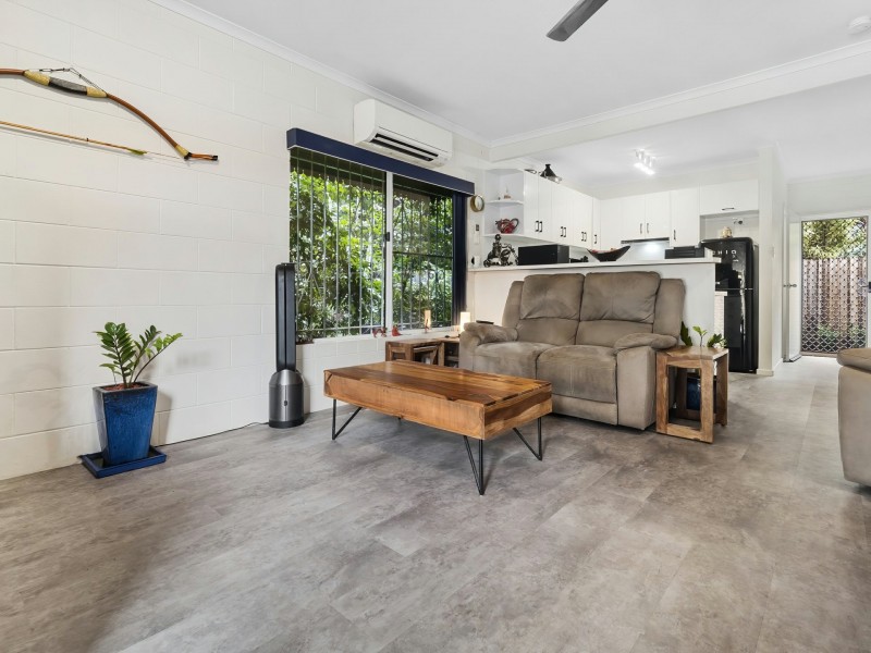 9/3-5 Tenni Street, Redlynch QLD 4870