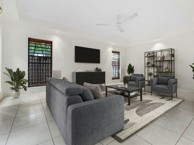 14 Barrier Close, Clifton Beach QLD 4879