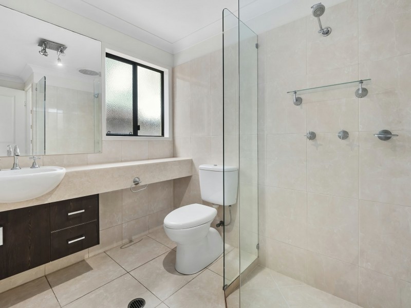 14 Barrier Close, Clifton Beach QLD 4879