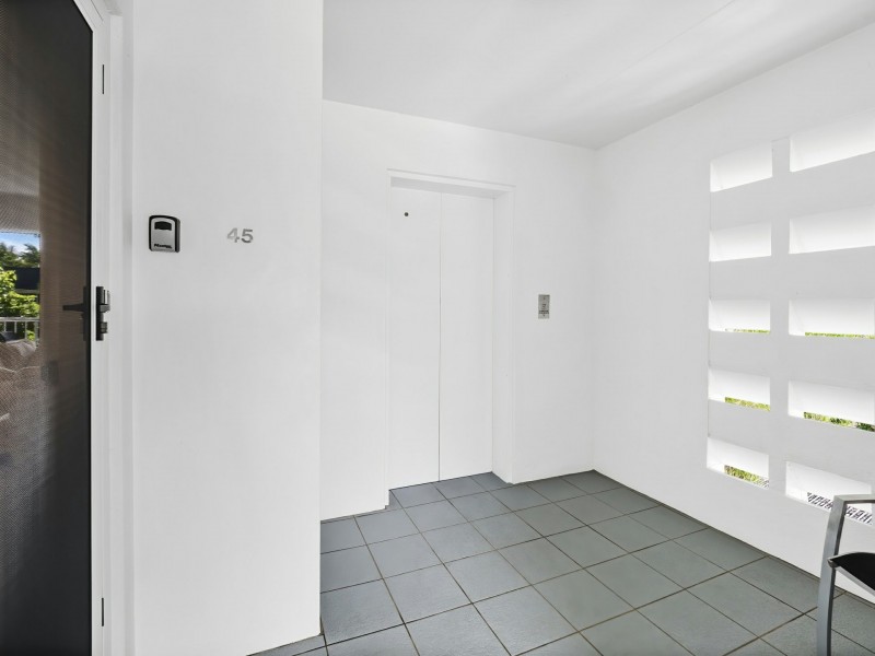 45/69-73 Arlington Esplanade, Clifton Beach QLD 4879