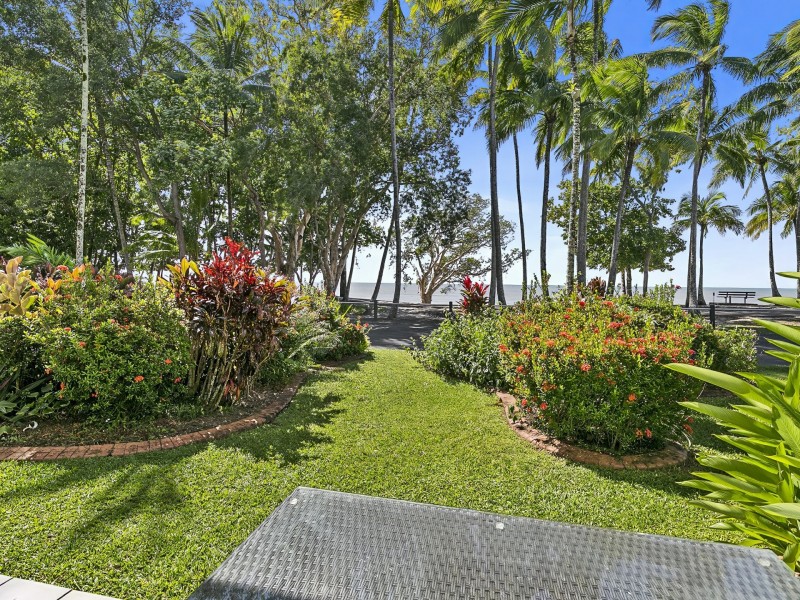 2/69-73 Arlington Esplanade, Clifton Beach QLD 4879