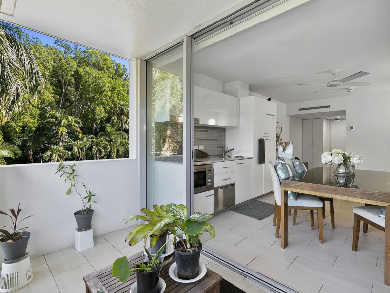 2302/2-22 Veivers Road, Palm Cove QLD 4879