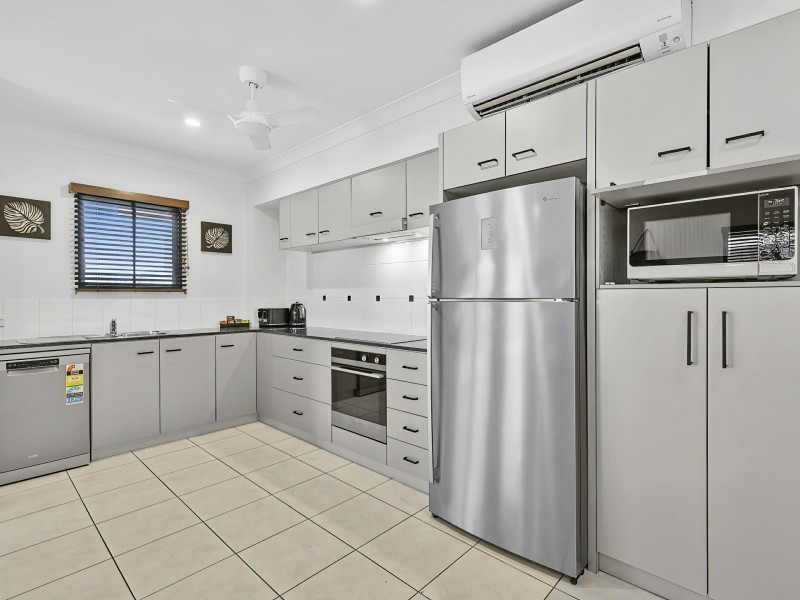 1434/2-8 Blue Water Lane, Trinity Beach QLD 4879