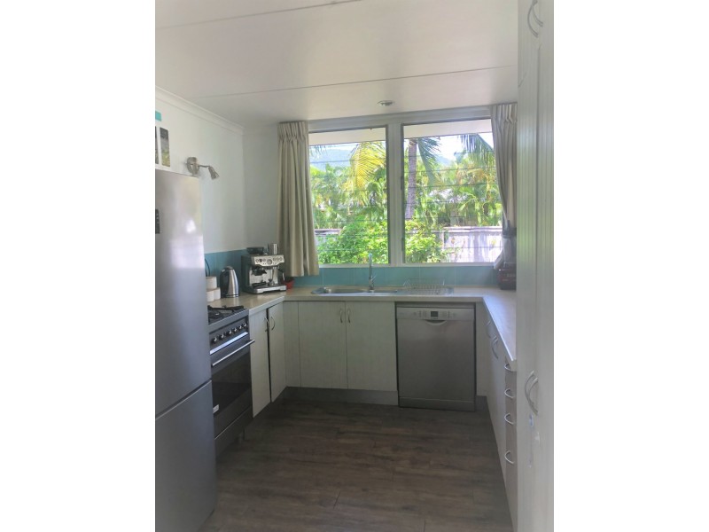 22 Saxon Street, Clifton Beach QLD 4879