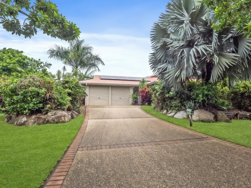 1 Spur Close, Clifton Beach QLD 4879
